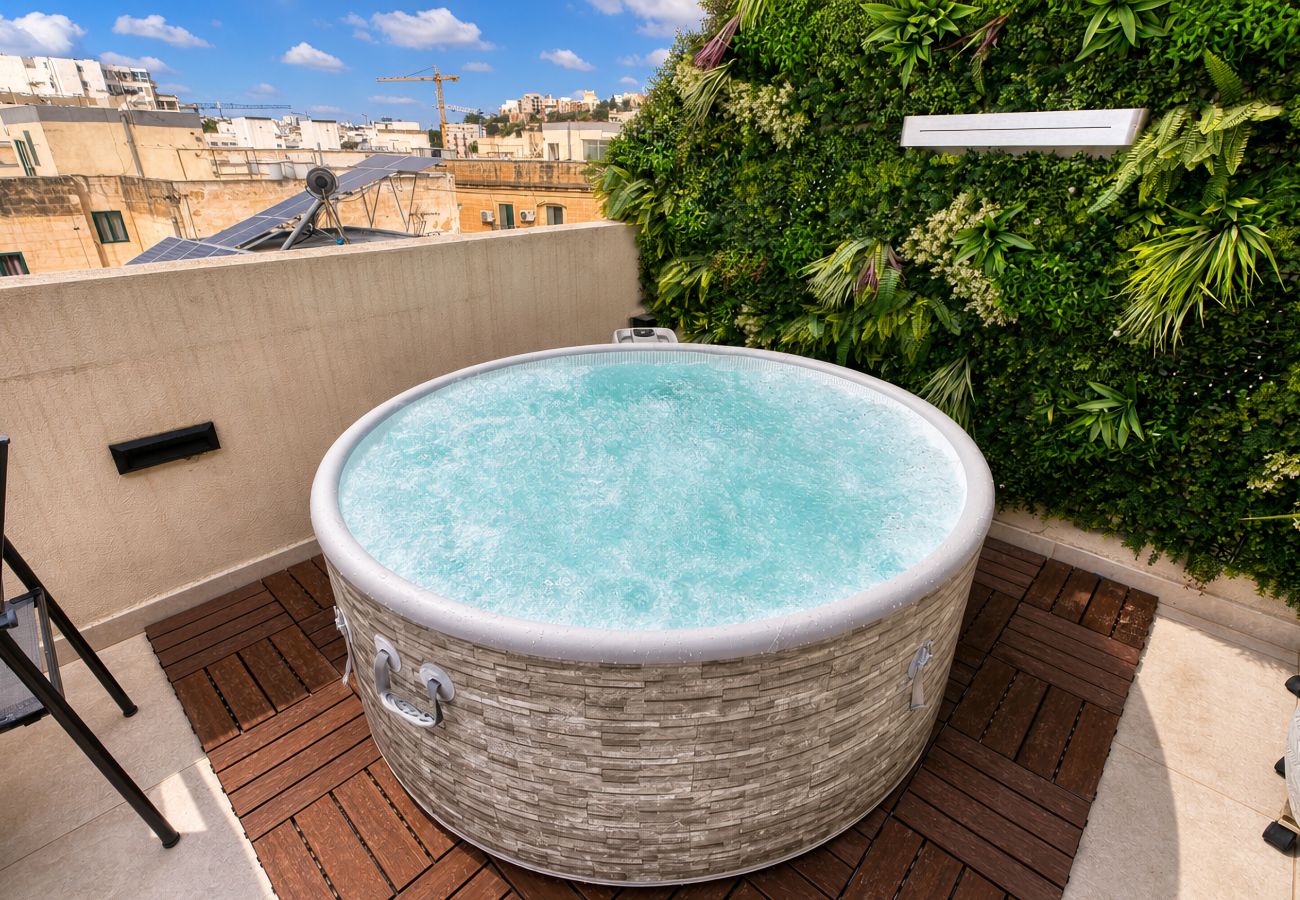 Appartement à Msida - Beautiful penthouse with terrace & jacuzzi WVID1-2