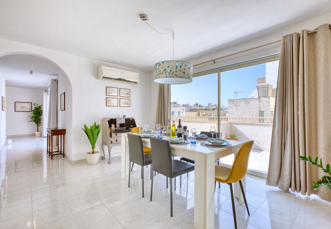 Appartement à Sliema - Spacious & bright apartment, sun terrace PGAL1-1
