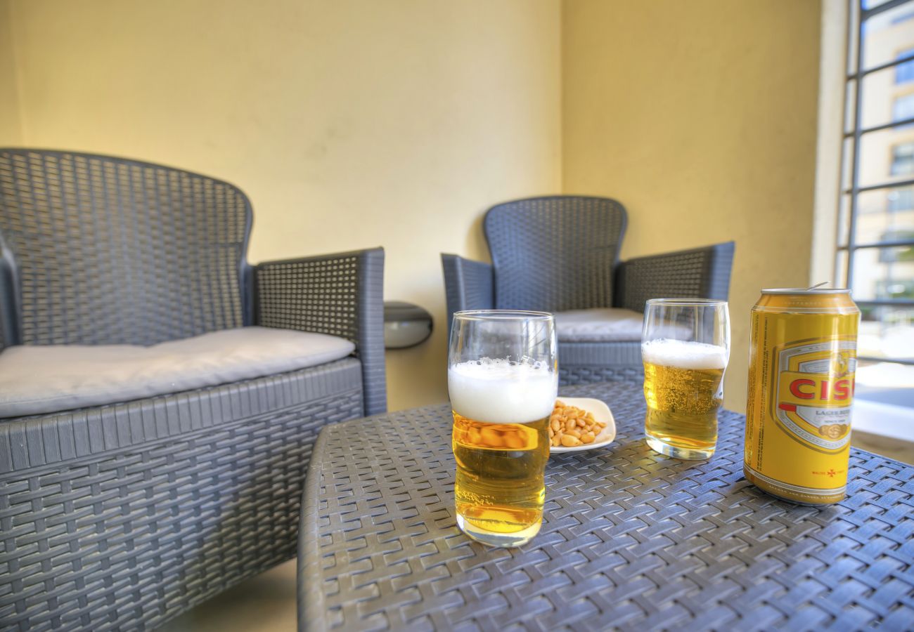 Apartment in St Julian's - Chic flat with terrace in uptown Portomaso DDIF1-4