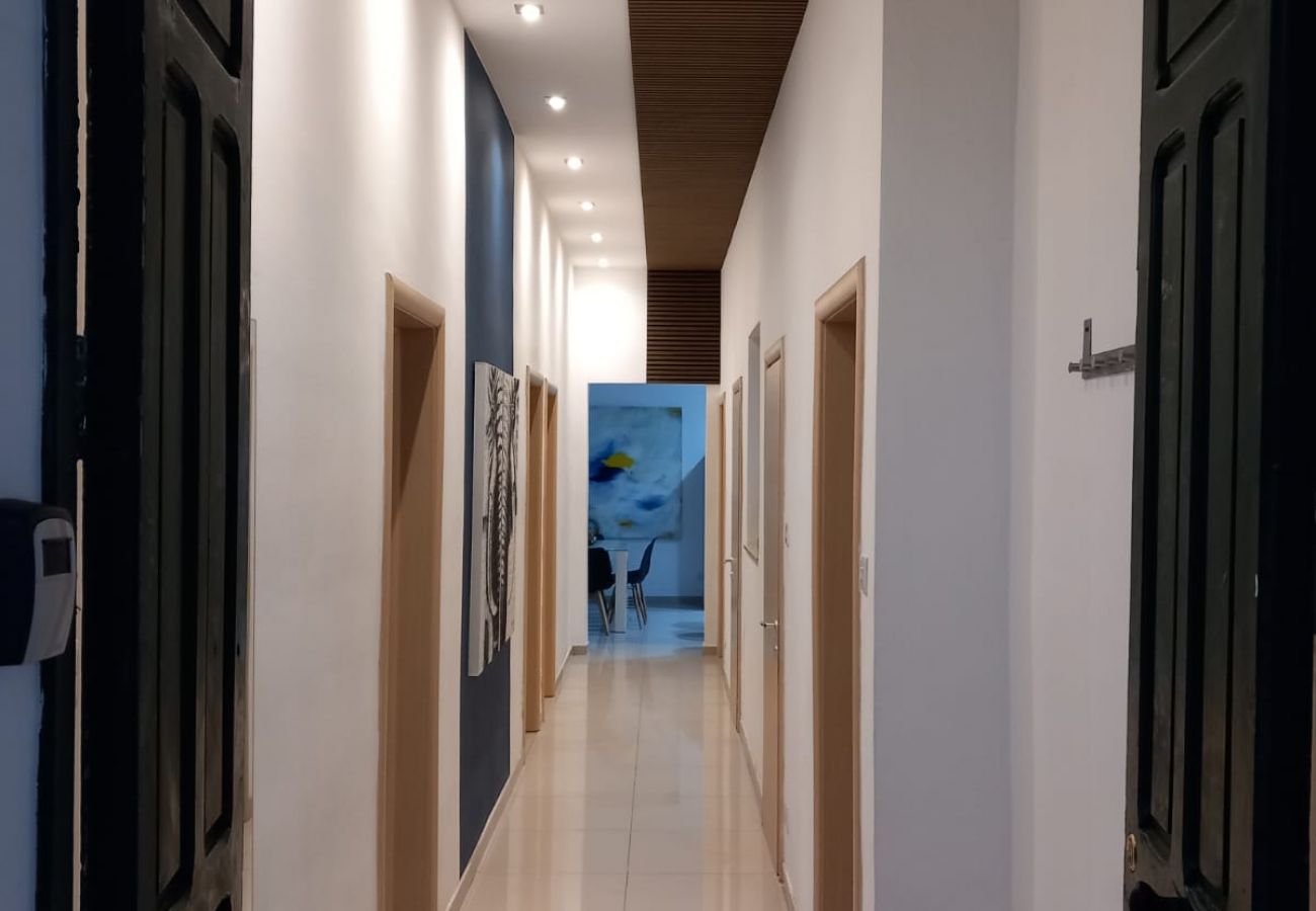 Apartment in Gzira - Tastefully furnished 3beds/3baths, 2balconies WVID1