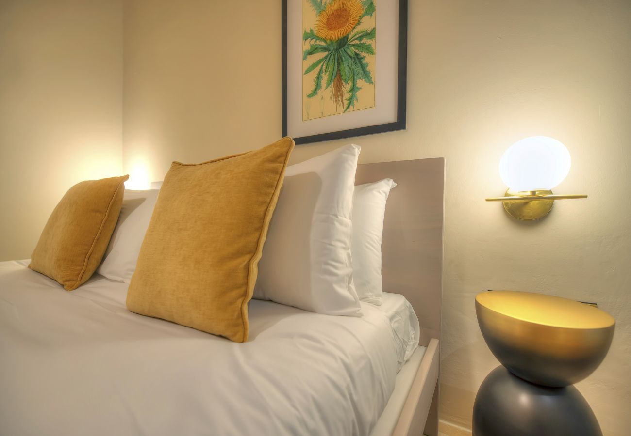 Apartment in Valletta - Stylish & traditional 1 bedroom apartment DDEM1-1