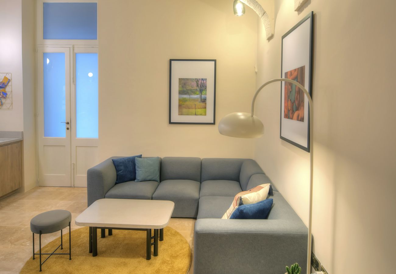 Apartment in Valletta - Stylish & traditional 1 bedroom apartment DDEM1-1