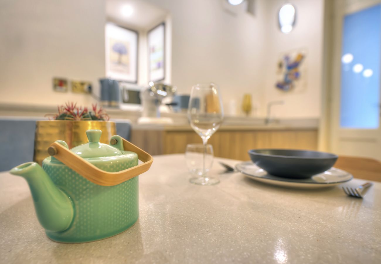 Apartment in Valletta - Stylish & traditional 1 bedroom apartment DDEM1-1