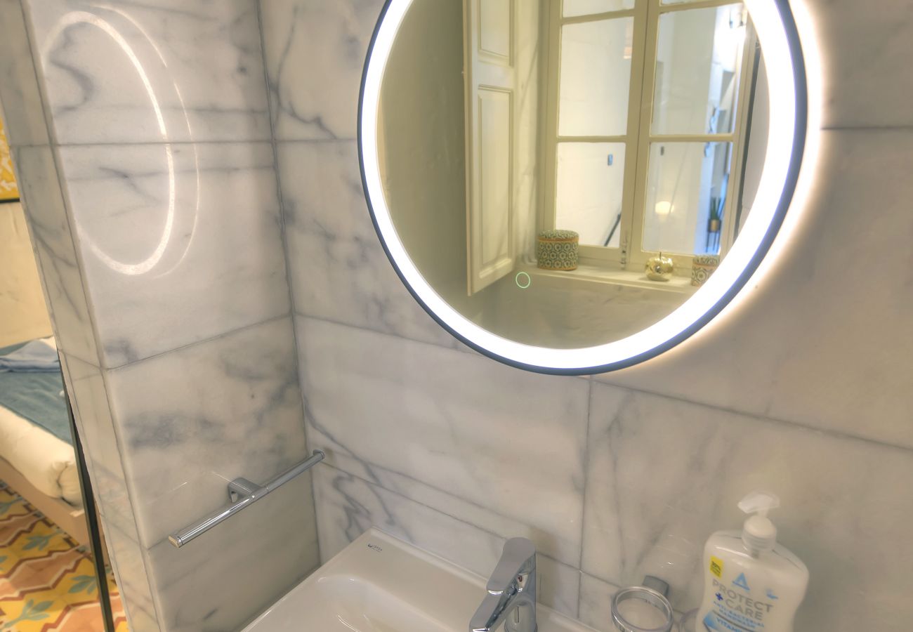 Apartment in Valletta - Modern & luxurious palazzino in Valletta DDEM1-2