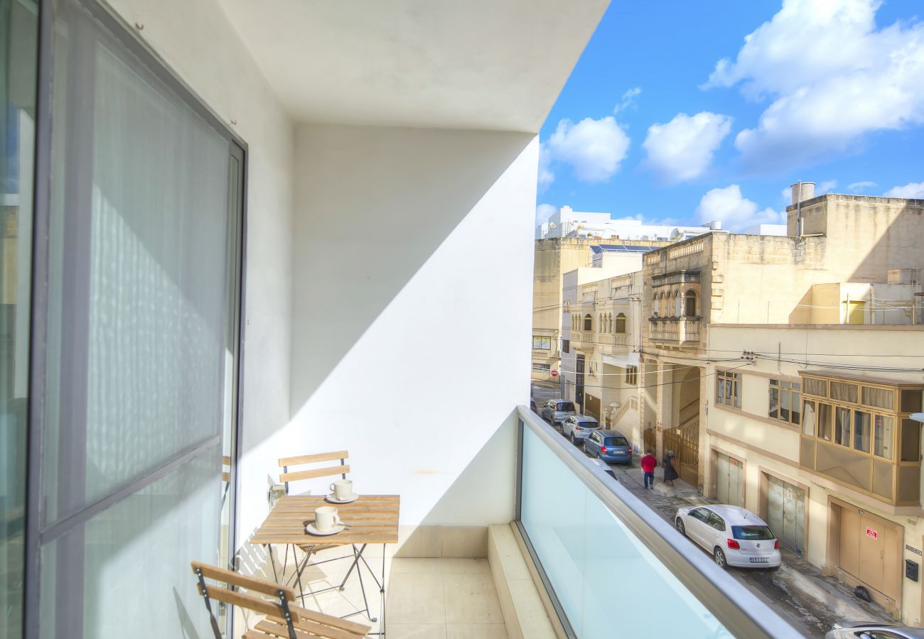 Apartment in Gzira - Large and modern 2bedroom with balcony GLUB1-1