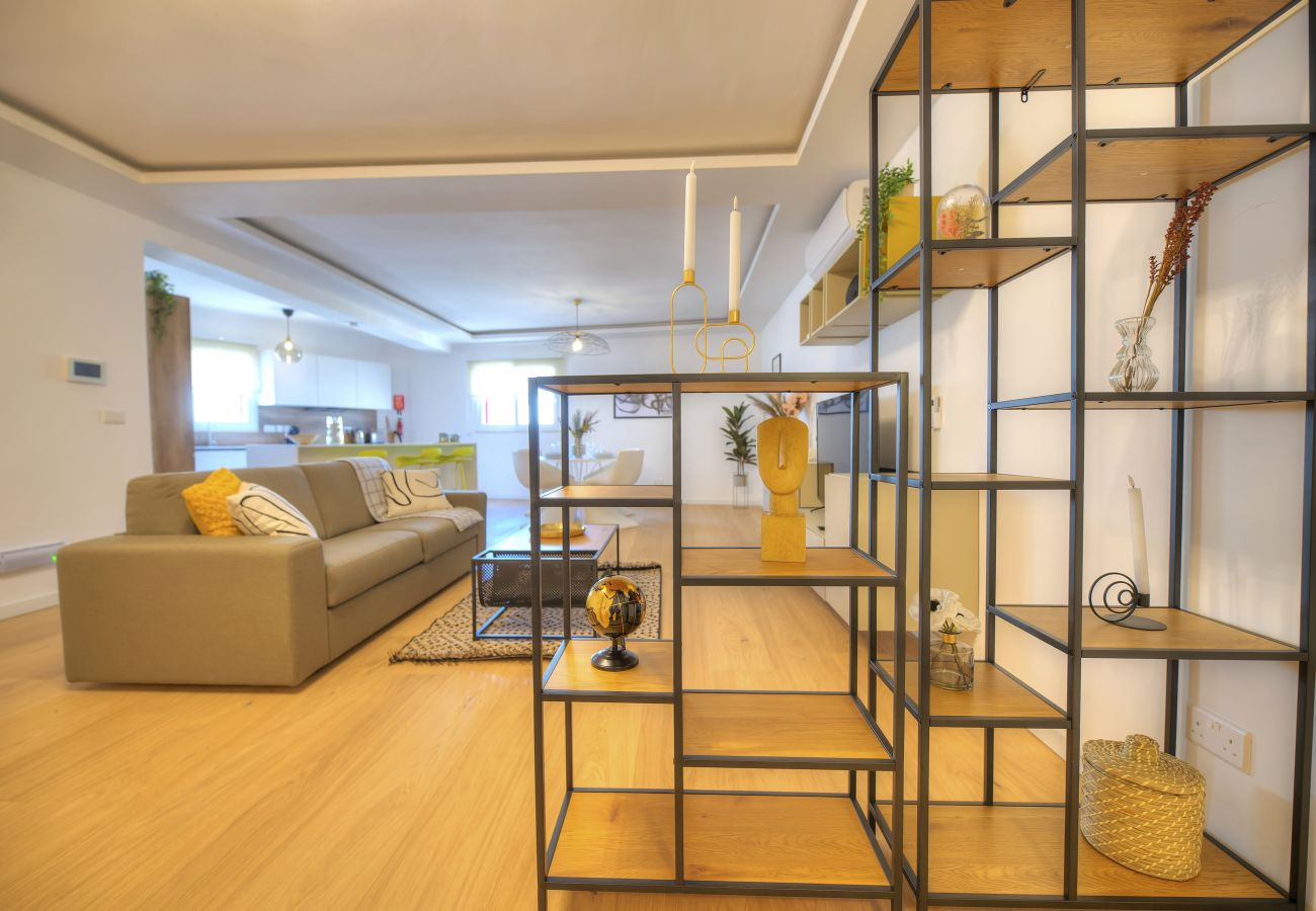 Apartment in Sliema - Large & beautifully furnished 2 bedrooms ABON1-1