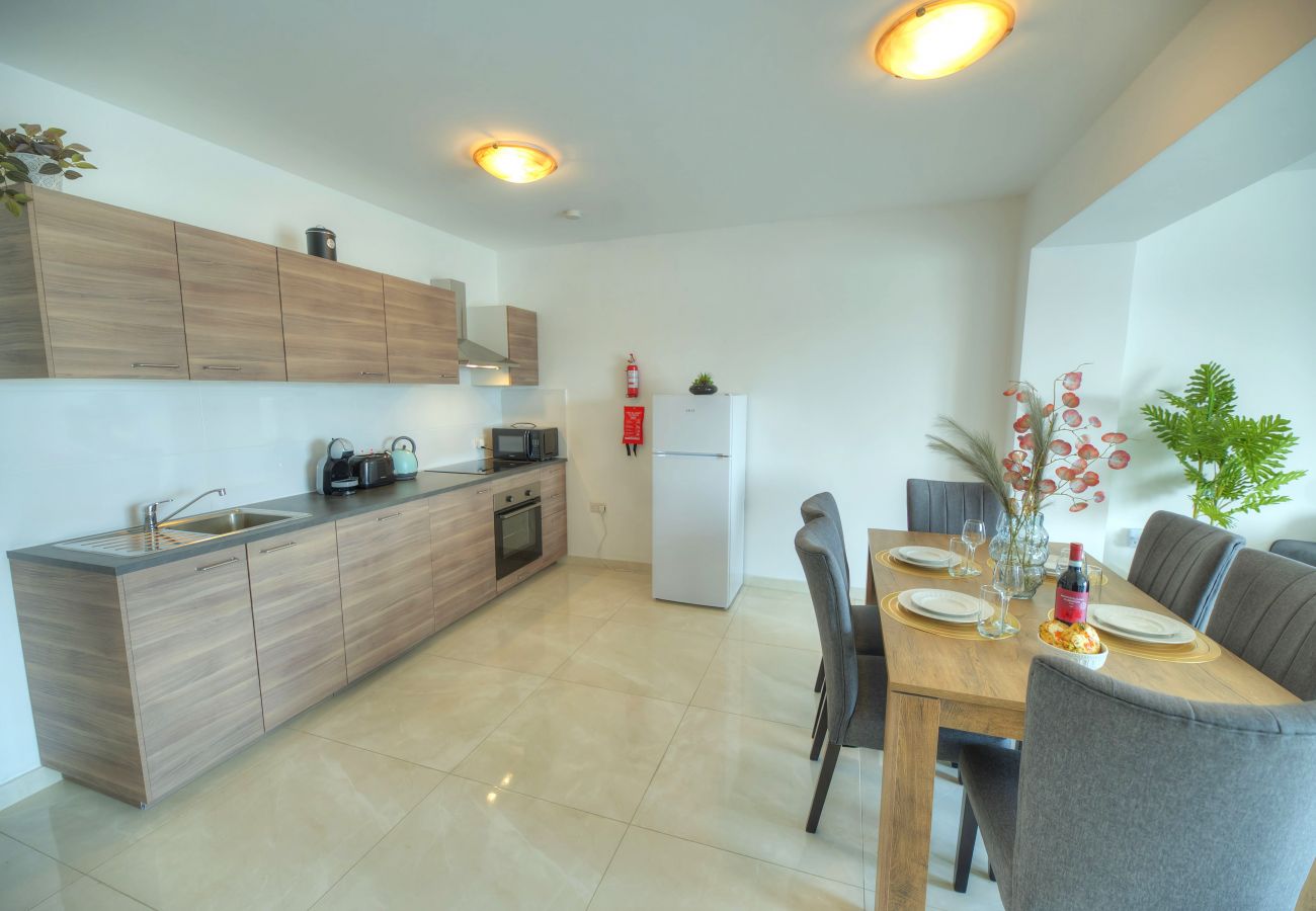 Apartment in Gzira - Seafront beautifully furnished 2 bedrooms GOGZR1-3