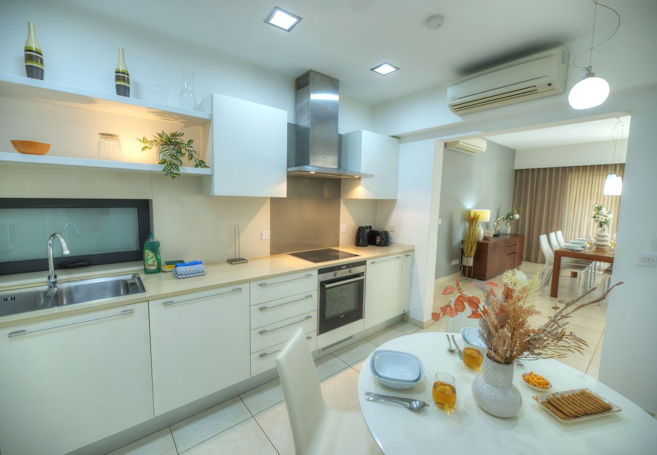 Apartment in St Julian's - Large & modern 3bedroom in prime location WPAC1-1