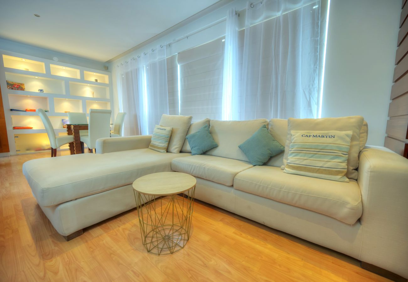 Apartment in Sliema - Modern duplex 3 bedroom with sun terrace VMAU1-1