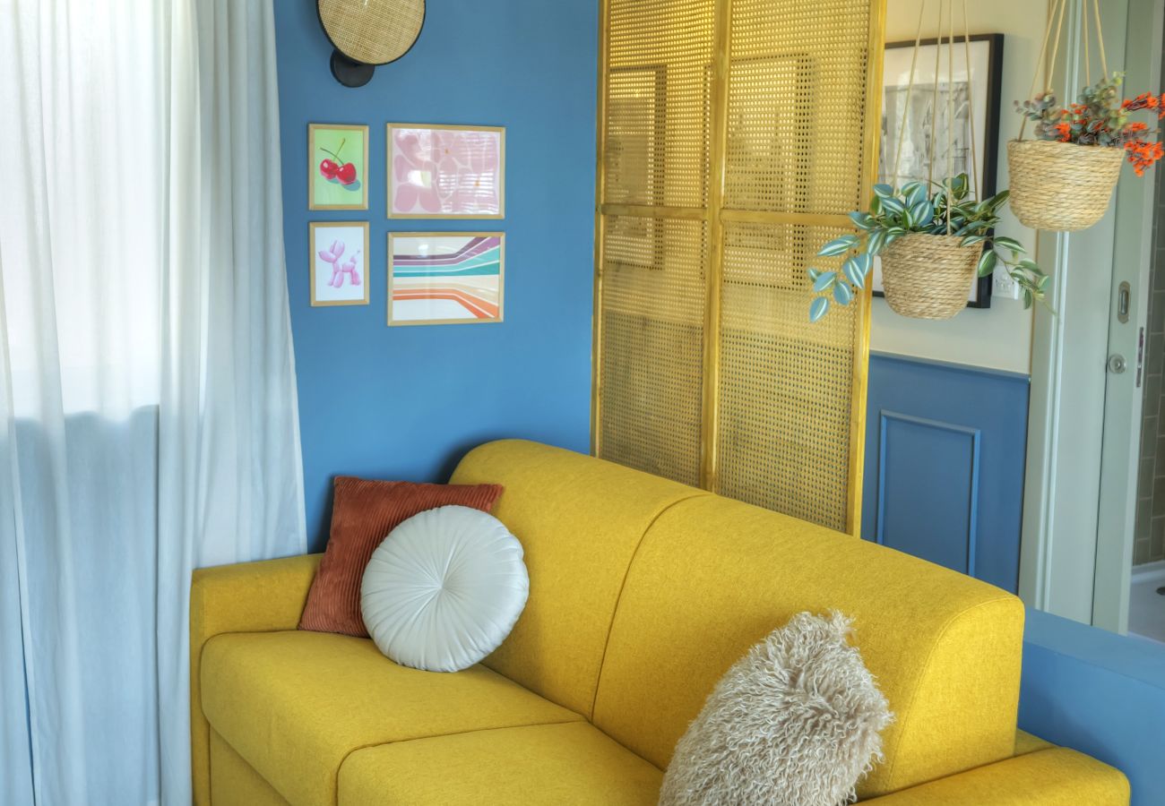 Apartment in Sliema - Beautiful penthouse, sun terrace, jacuzzi GOSLM8