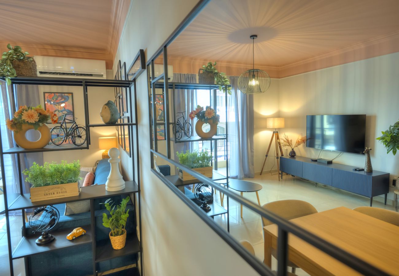 Apartment in Sliema - Beautifully furnished, cosy 2bedroom flat GOSLM-12