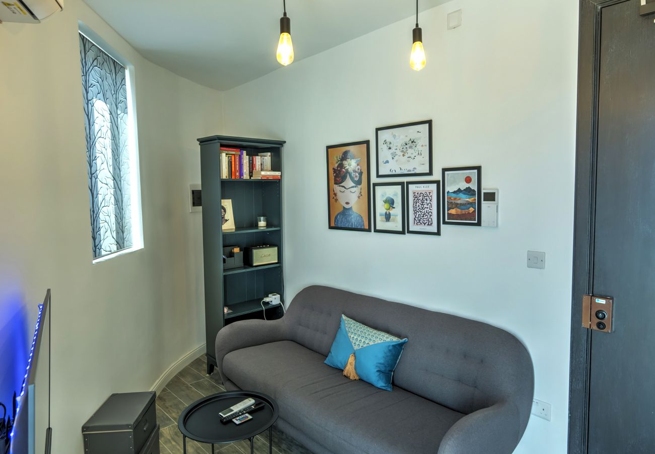 Apartment in Msida - Modern, cosy, fully equipped 2bedroom flat PMIC1-3 