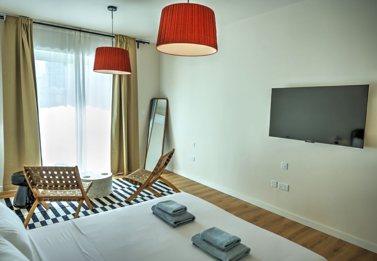 Apartment in St Julian's - Large and stylish 1 bedroom 2 bathrooms AGER1-1
