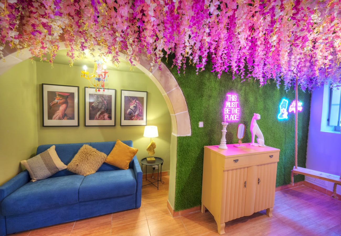 Apartment in Sliema - Unique & enchanting 2bedroom with jacuzzi GOSLM-14