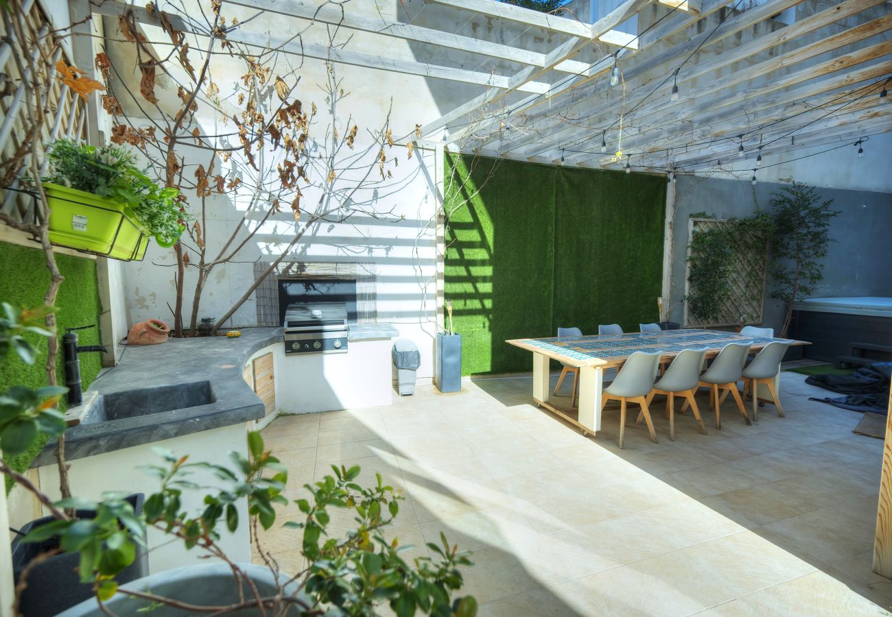 Apartment in Swieqi - Luxury 2 bedroom with large outdoor & jacuzzi JBAS1-1