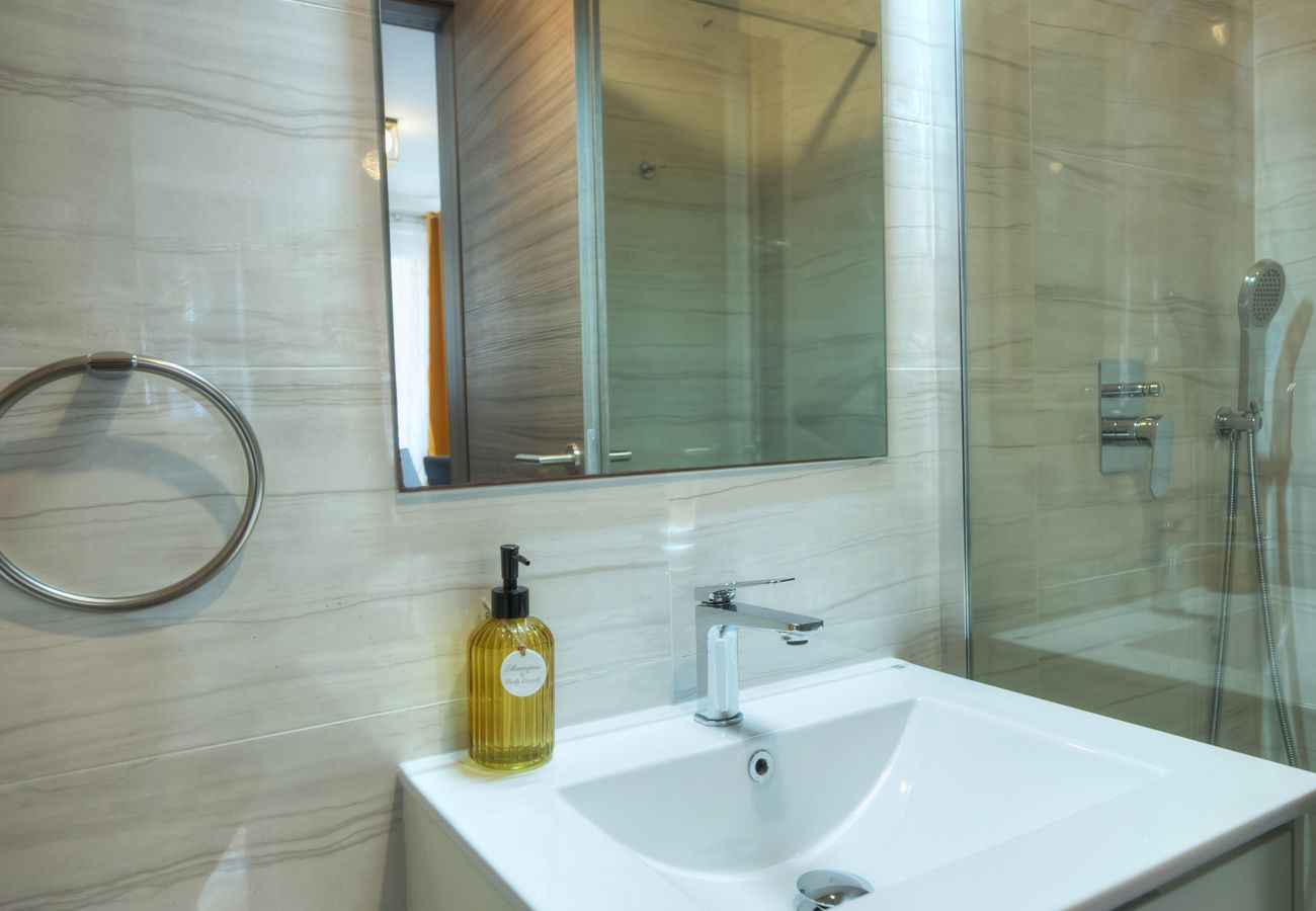 Apartment in Msida - Luxury penthouse with jacuzzi, sun terrace APIC1-2