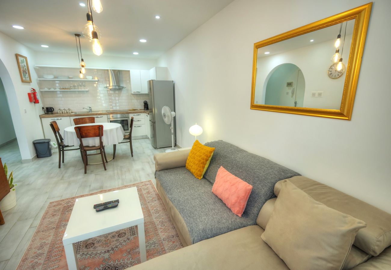 Apartment in Sliema - Elegant 2 bedroom apartment in Sliema LMIF1-1