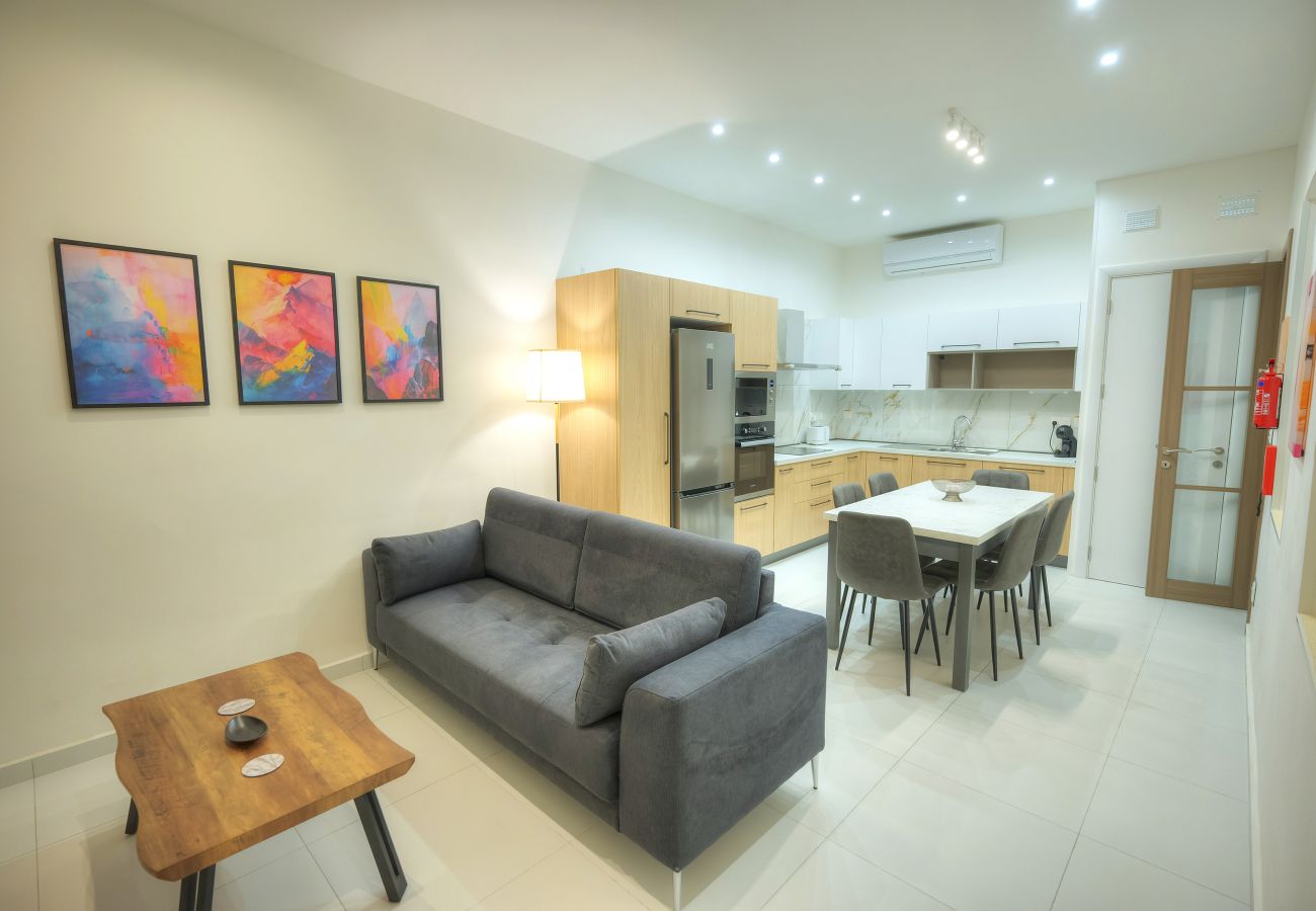 Apartment in Floriana - Britannia Suites, 2bedrooms flat, city view JCAS1