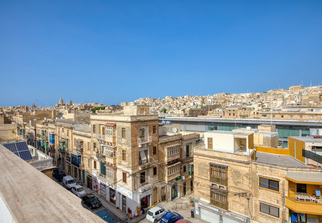 Studio in Cospicua - Cosy double studio, shared roof terrace GOBLU-4