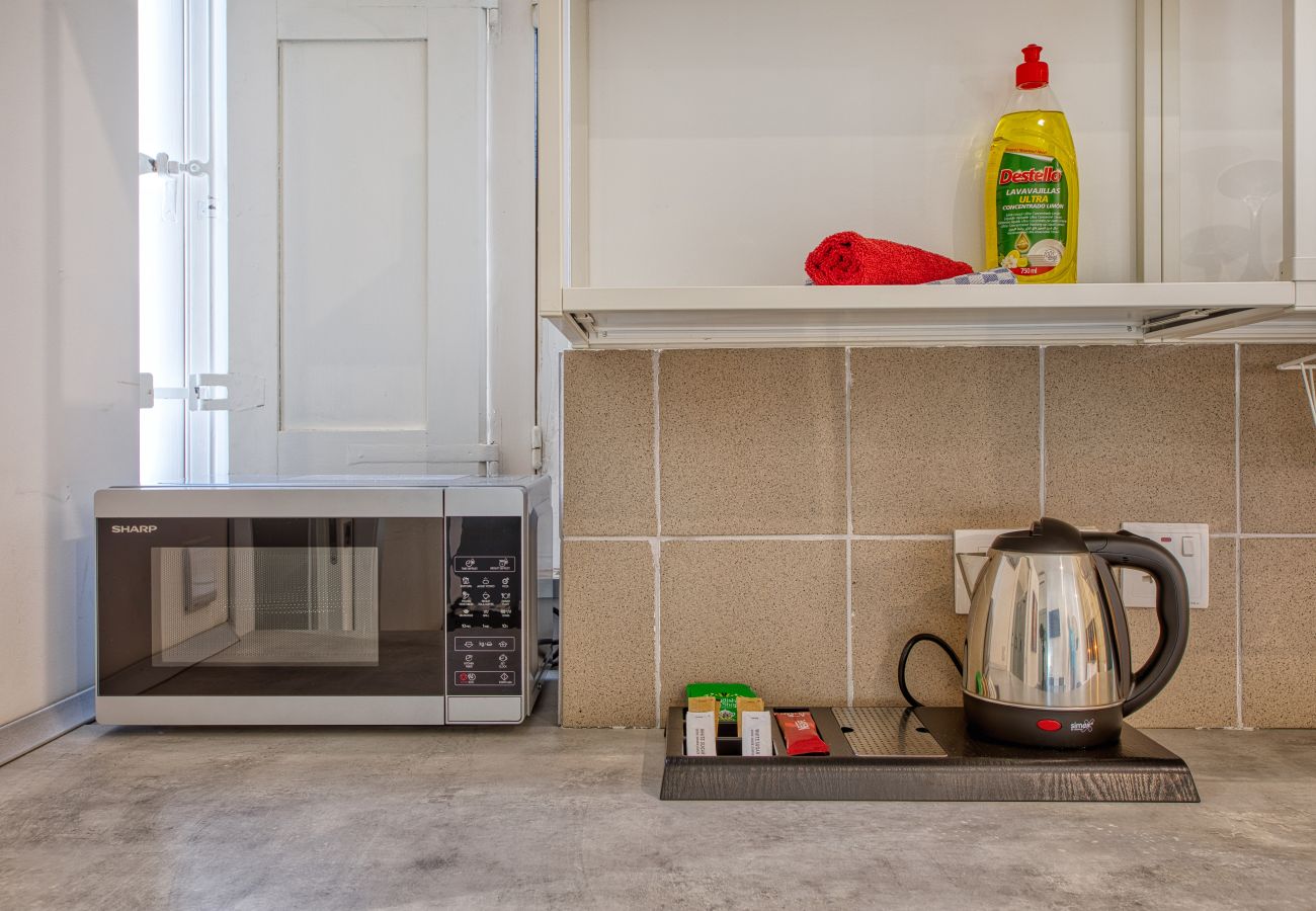Studio in Cospicua - Bright studio, kitchenette, roof terrace GOBLU-3