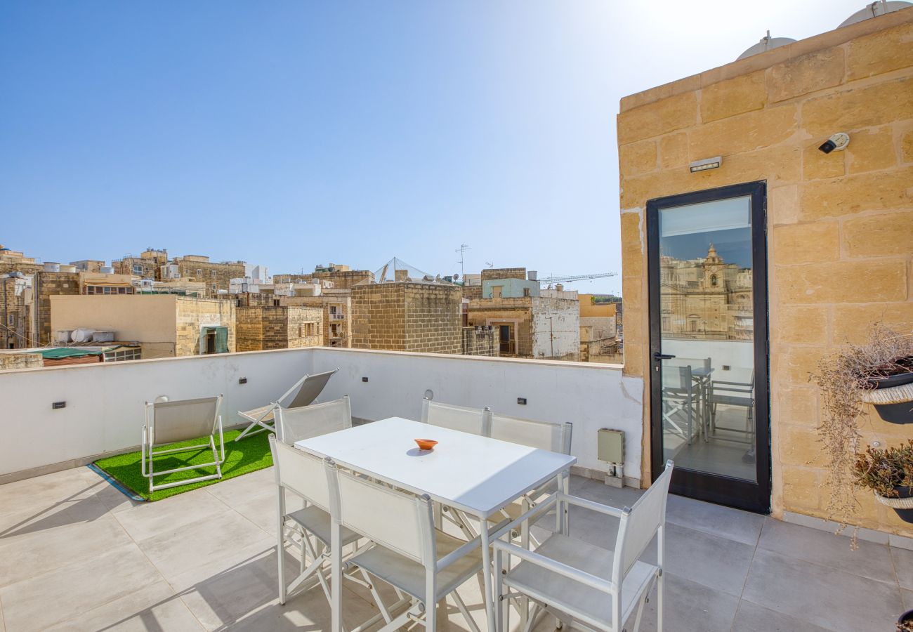Studio in Cospicua - Bright studio, kitchenette, roof terrace GOBLU-3