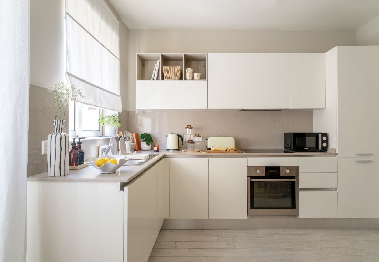 Apartment in Sliema - Spacious and modern 1 bedroom apartment LDEM1-3