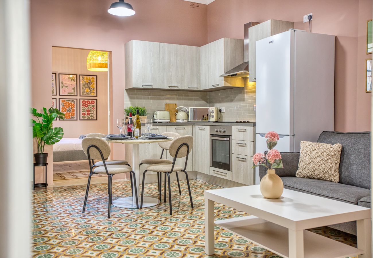 Apartment in Floriana - Charming traditional 2 bedroom near Valletta GBAL1-1