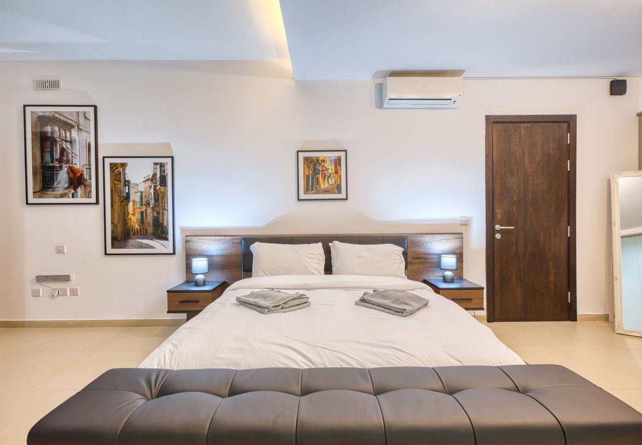 Apartment in Birgu - Spacious waterfront 1-bedroom apartment GSPI1-1