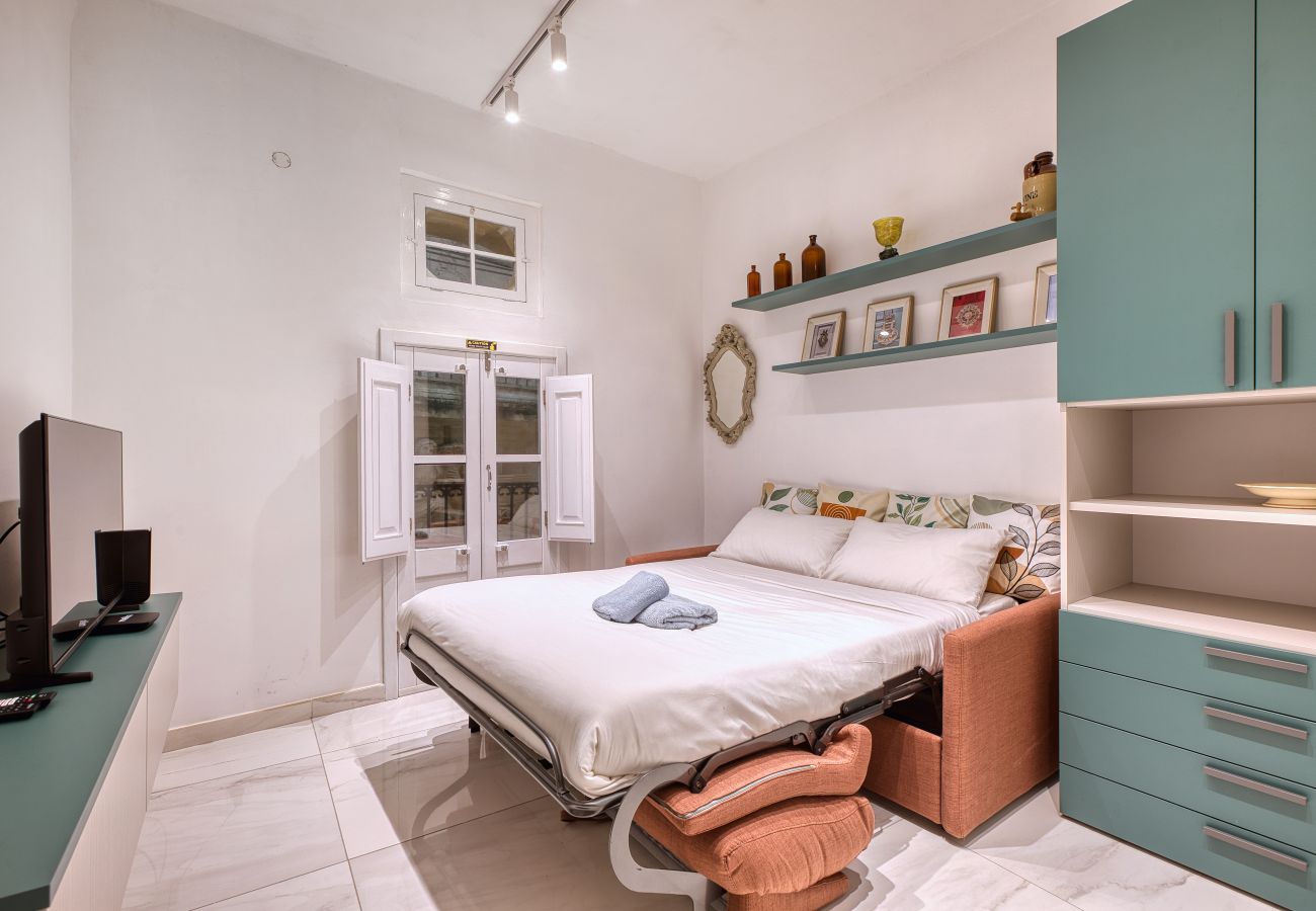 House in Rabat - Beautiful townhouse in the heart of Rabat AMIF2-1