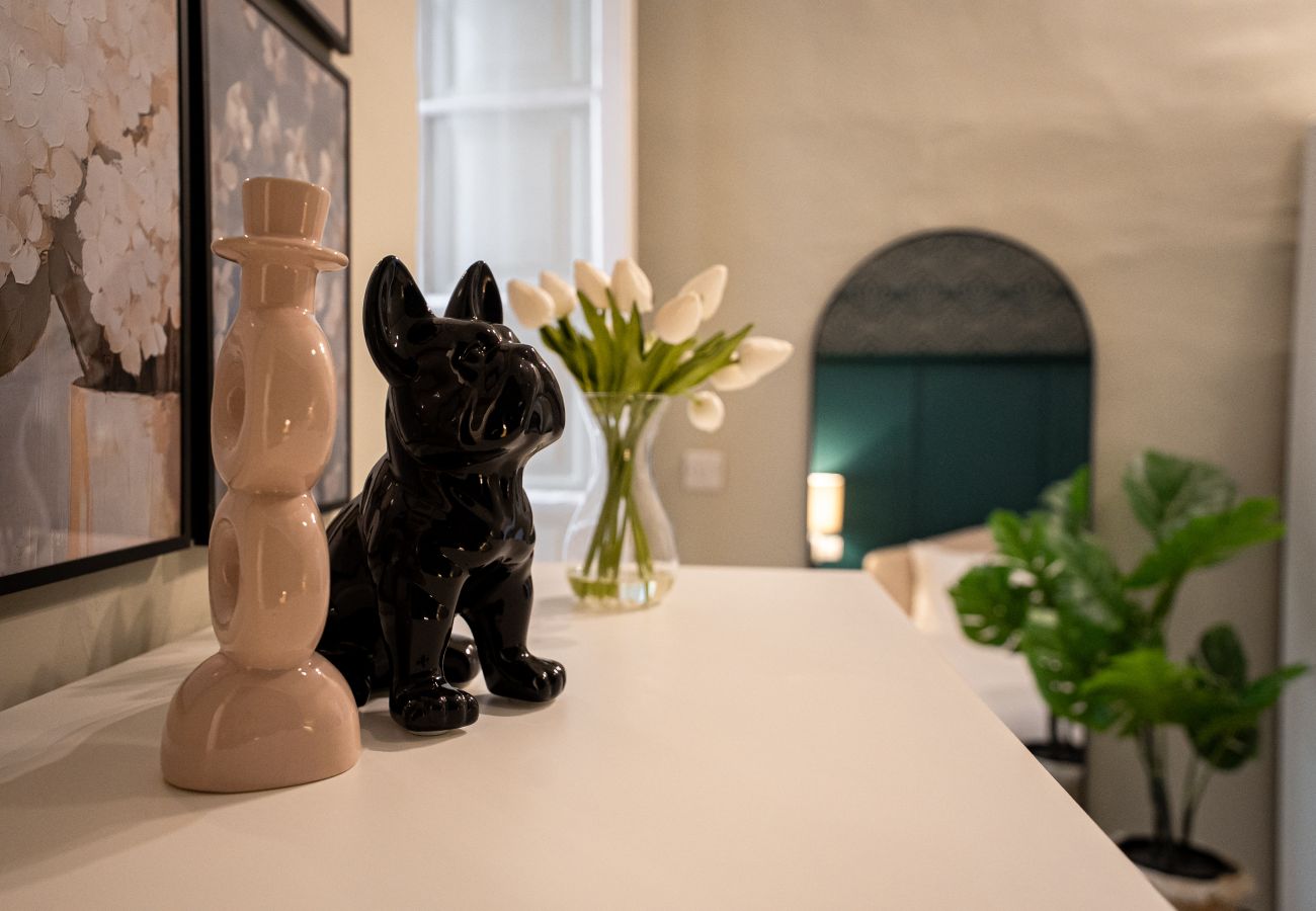 House in St Julian's - Sumptuous townhouse, sea view roof terrace GOSTJ-2