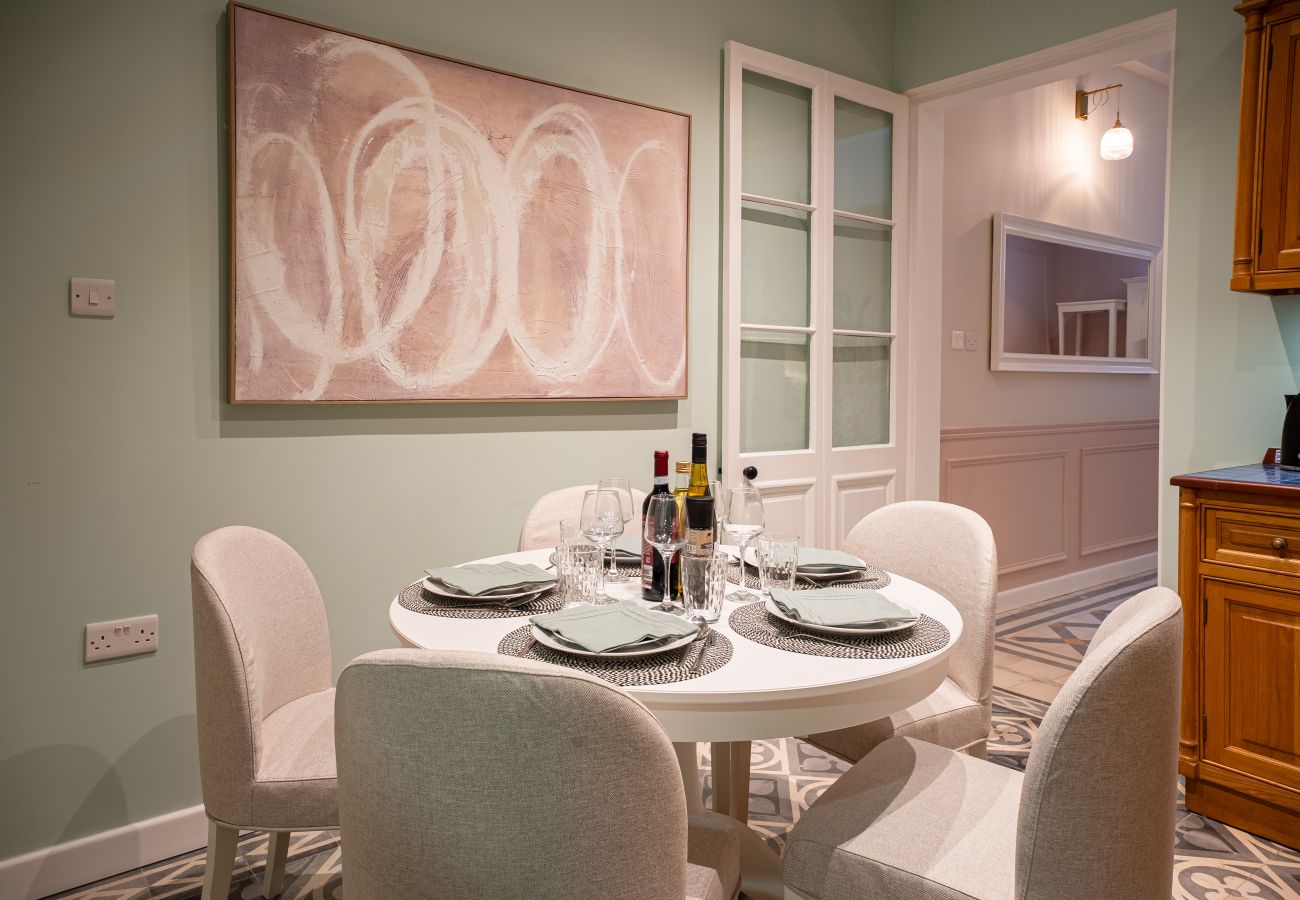 House in St Julian's - Sumptuous townhouse, sea view roof terrace GOSTJ-2