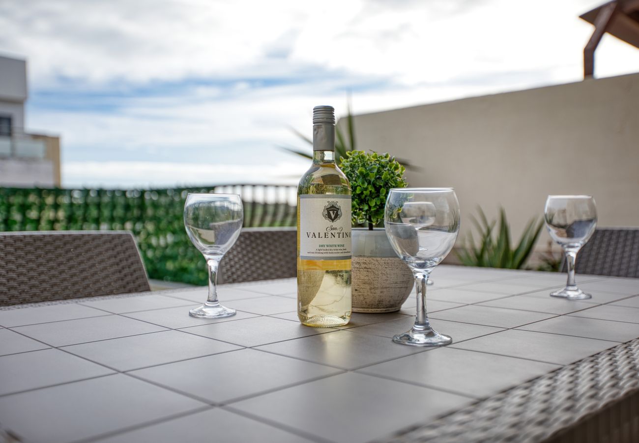 Apartment in Marsaskala - Elegant apartment, large sun terrace, hot tub SMAS1-1 