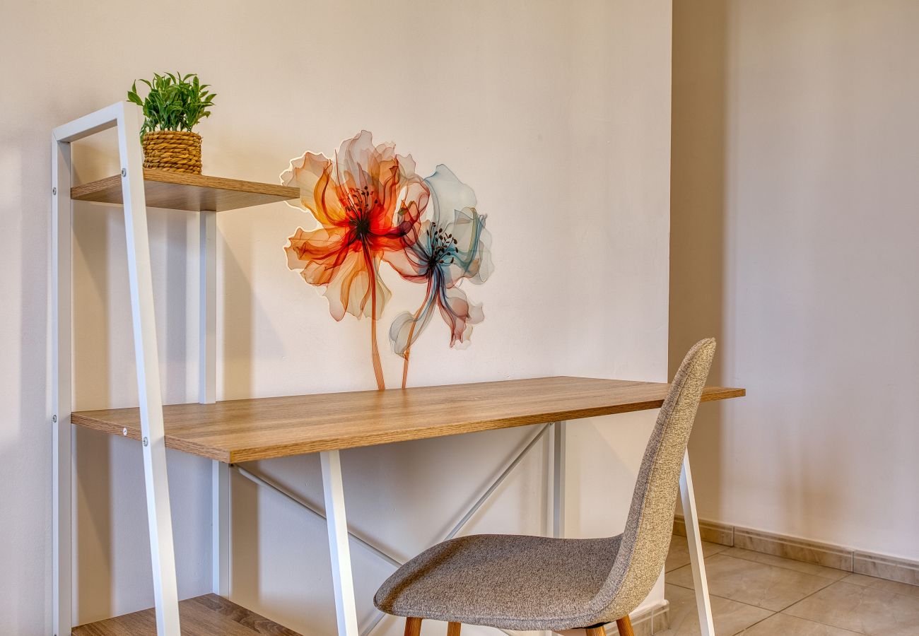 Apartment in Marsaskala - Elegant apartment, large sun terrace, hot tub SMAS1-1 