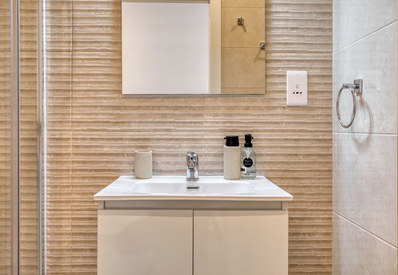 Apartment in Pieta - Bright & elegant one bedroom apartment AFRE1-1