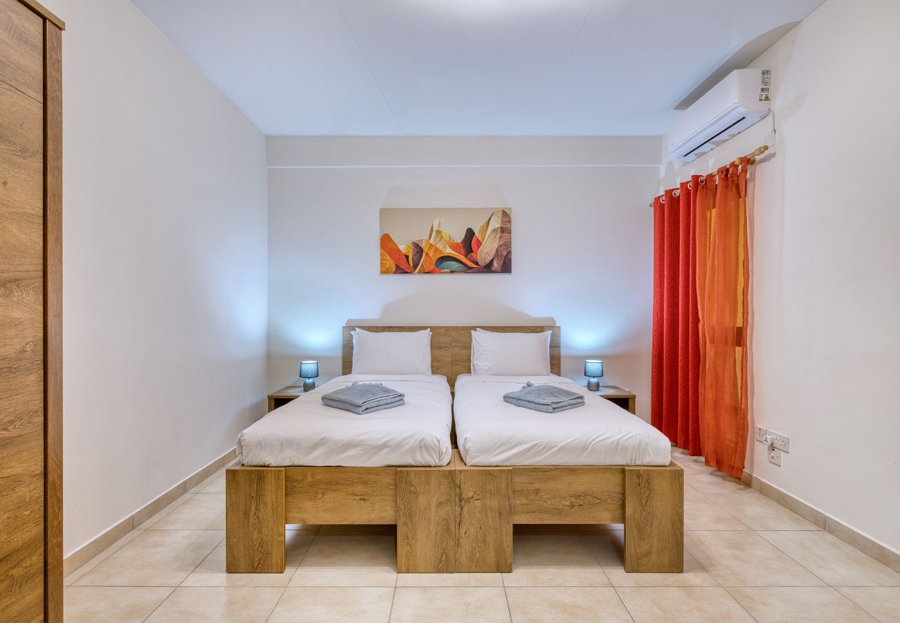 Apartment in Marsaskala - Charming 2 bedroom flat close to the beach RMUS1-1