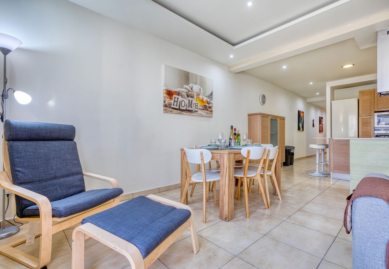 Apartment in Marsaskala - Charming 2 bedroom flat close to the beach RMUS1-1