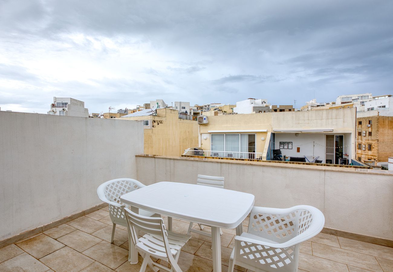 Apartment in Gzira - Bright & modern penthouse, 2 sun terraces BFRA1-3
