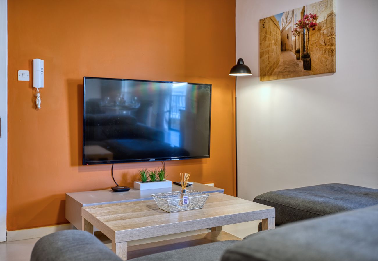 Apartment in Swieqi - Modern and cosy 2 bedroom flat with balcony BSAI1-1