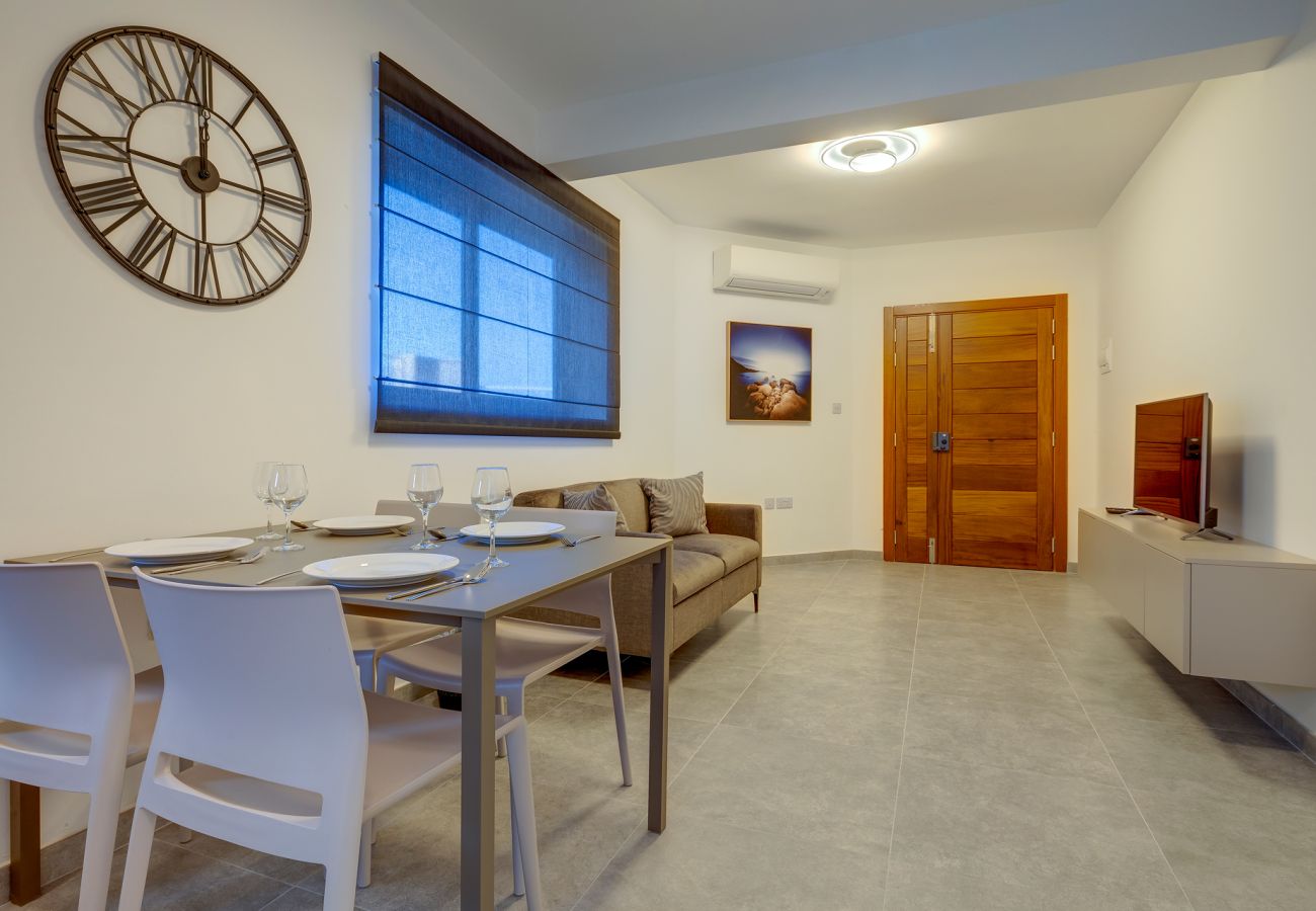 Apartment in San Gwann - Modern Maisonette in Central Location KARP1-2