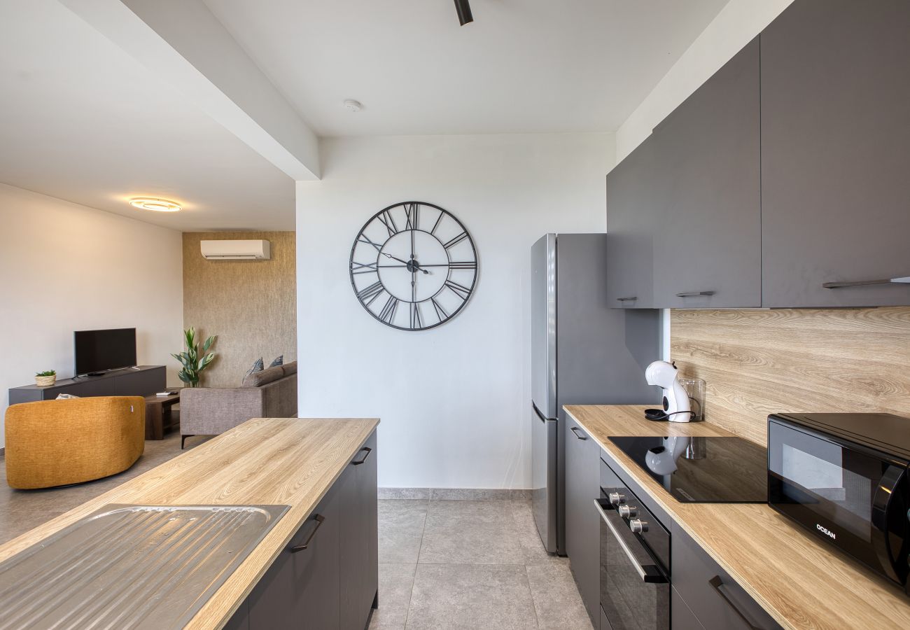 Apartment in San Gwann - Modern 2 bedroom apartment, Valley Views KARP1-4