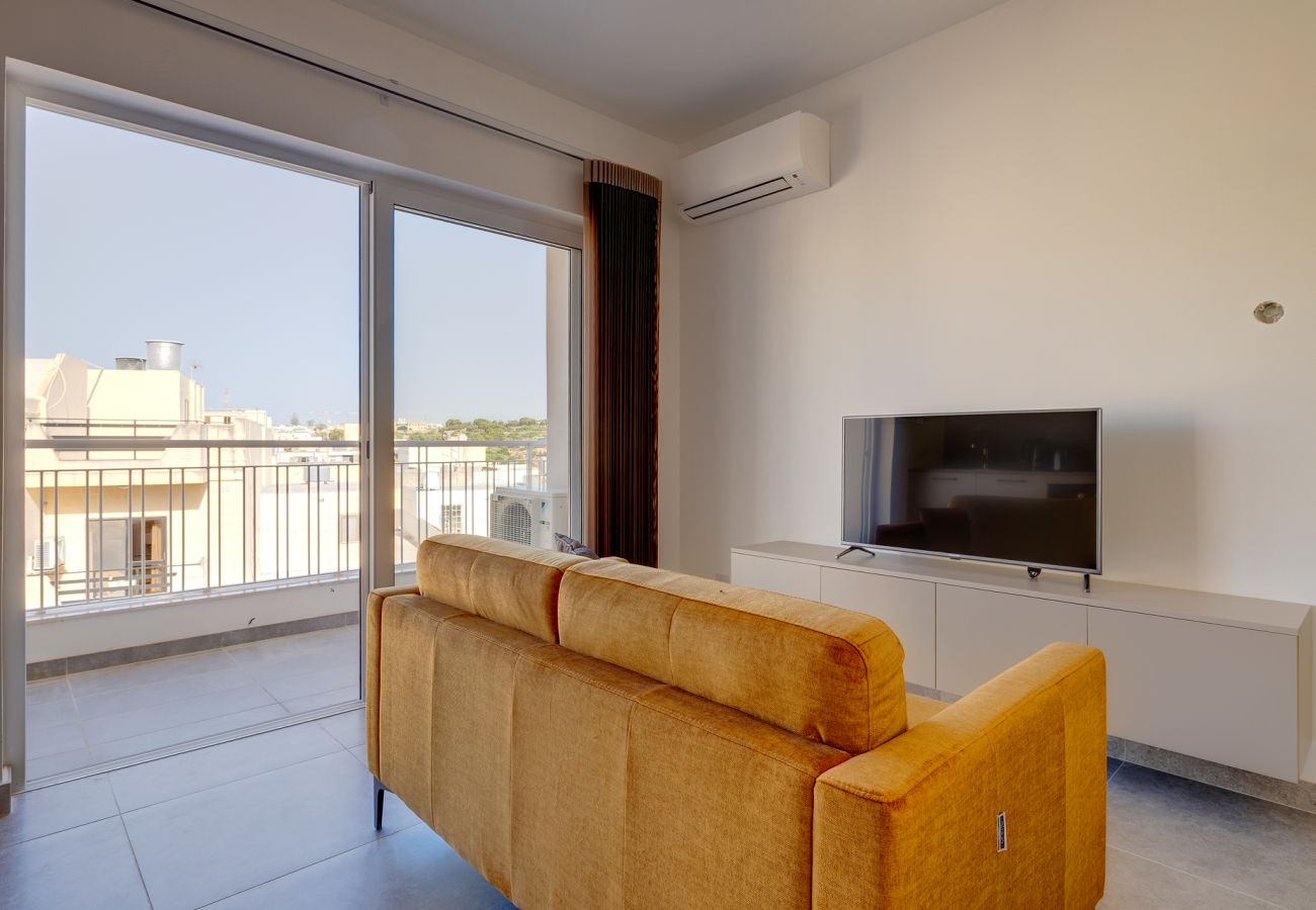 Apartment in San Gwann - Charming 2 bedroom Apartment, Valley Views KARP1-5