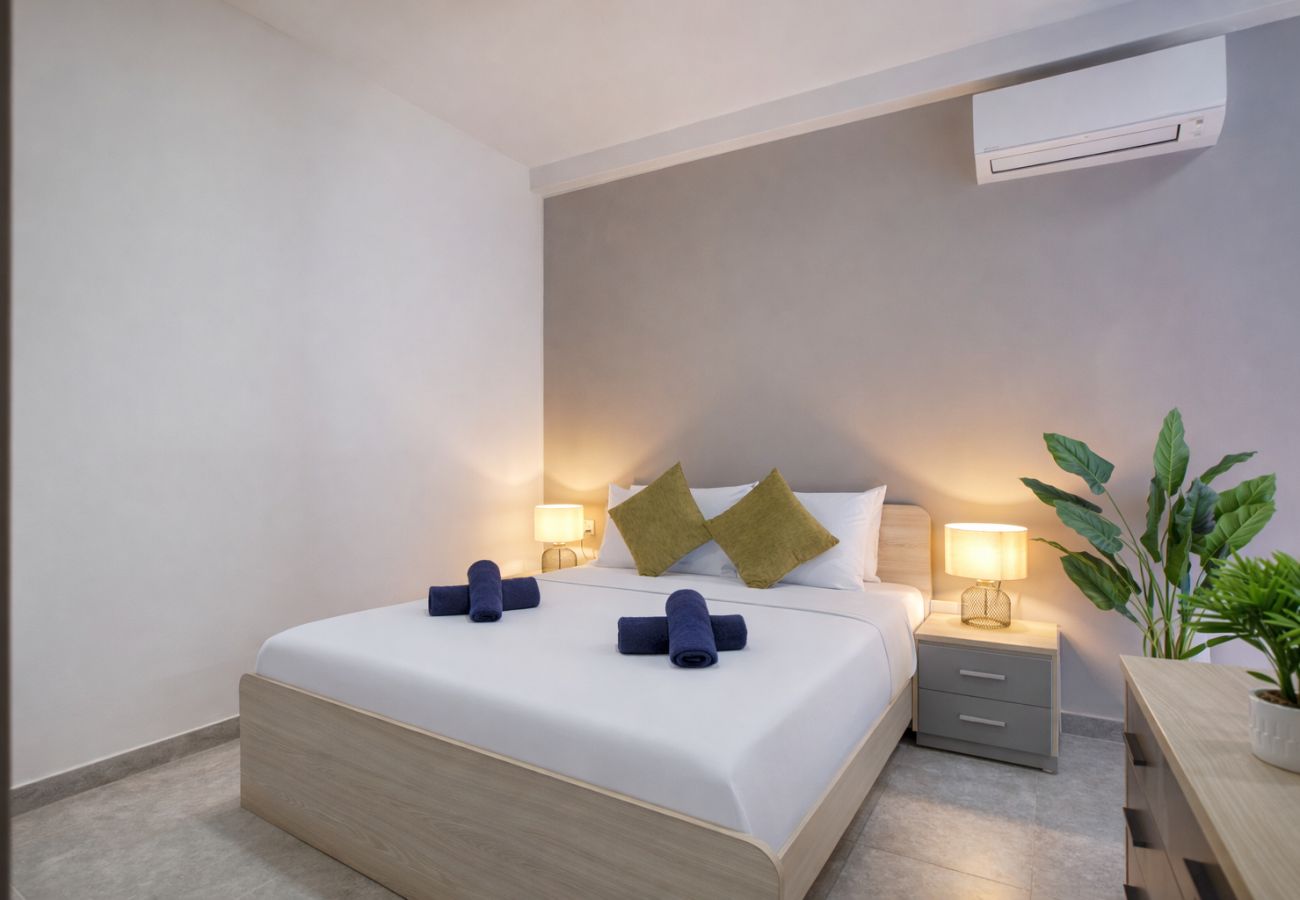 Apartment in San Gwann - Elegant 2 bedroom apartment, valley views KARP1-7
