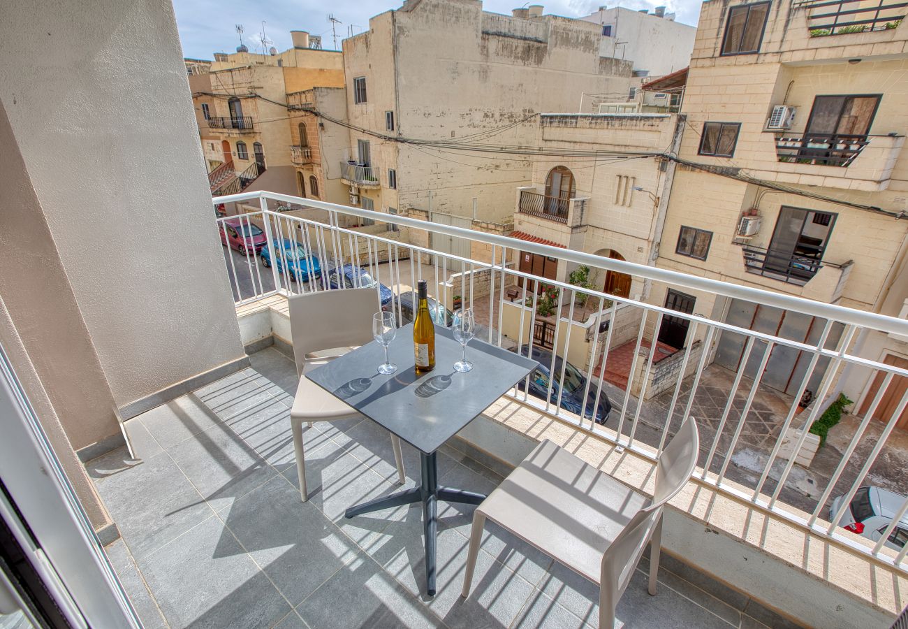 Apartment in San Gwann - Elegant 2 bedroom apartment, valley views KARP1-7