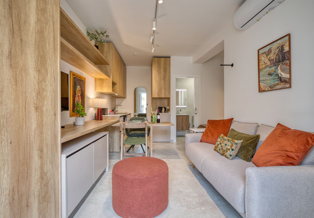 Apartment in Floriana - Luxury studio apartment close to Valletta FCAV1-1