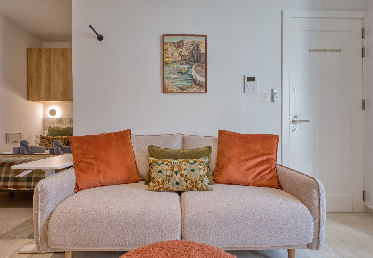 Apartment in Floriana - Luxury studio apartment close to Valletta FCAV1-1