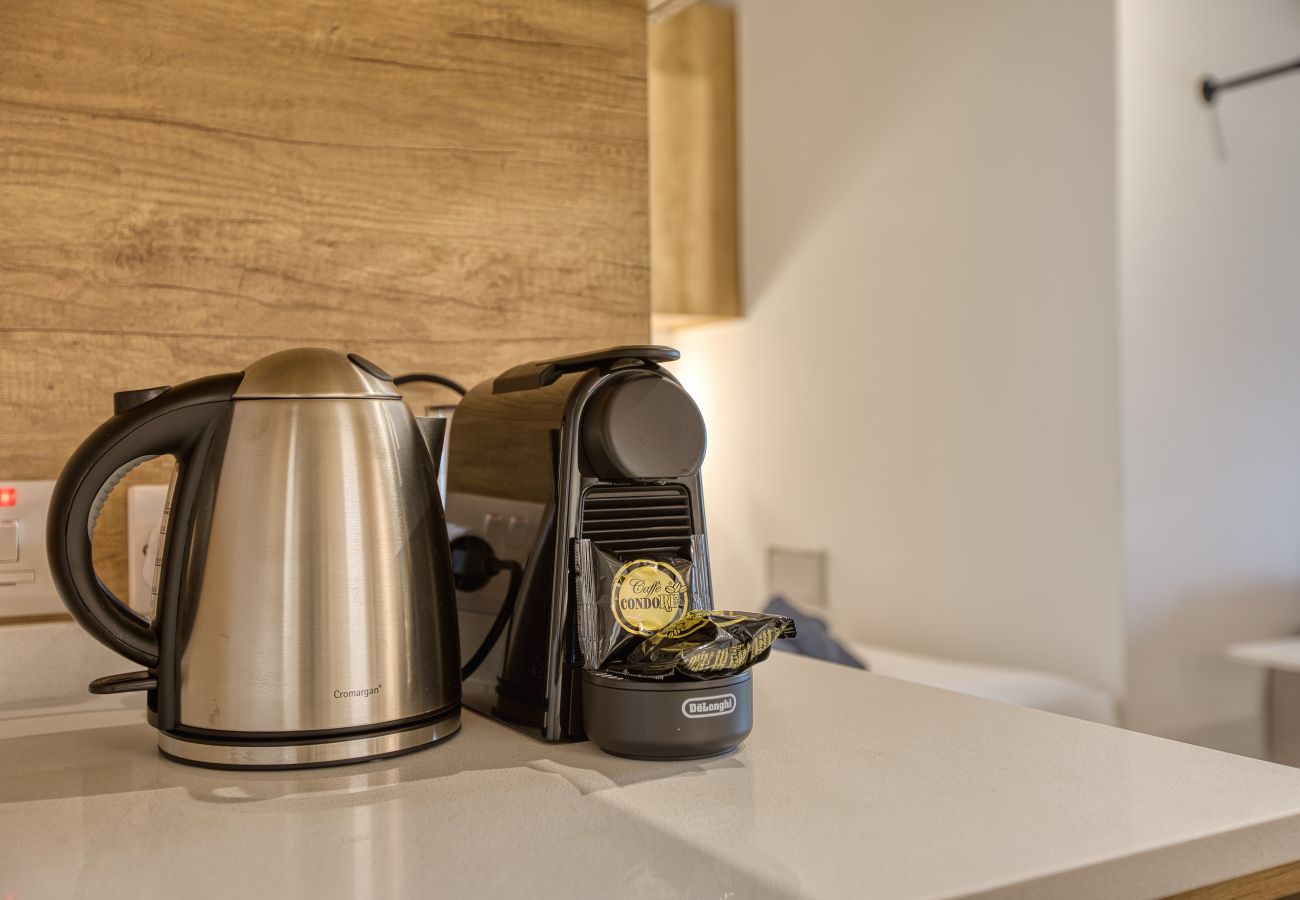 Apartment in Floriana - Stylish studio apartment near Valletta FCAV1-2