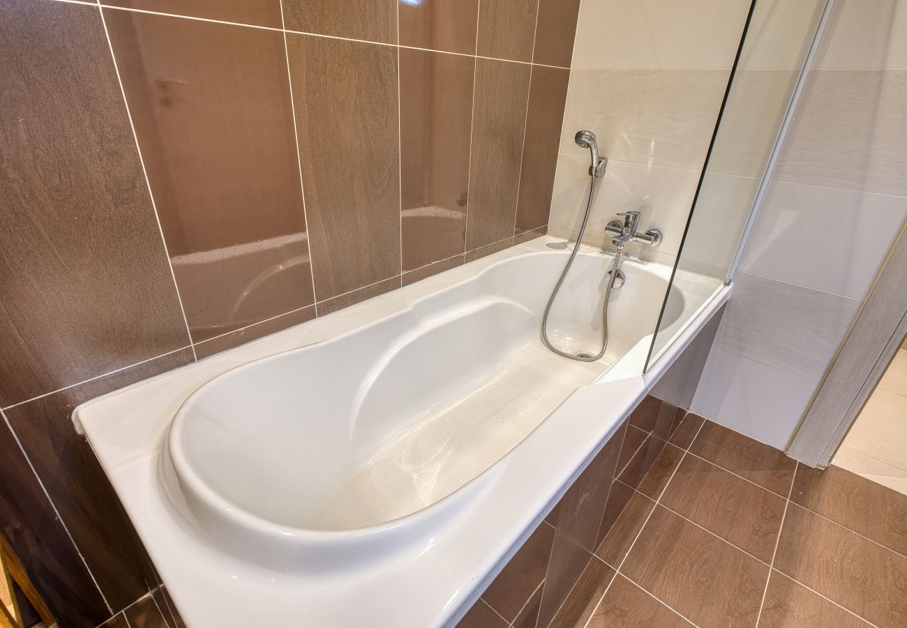 Apartment in Sliema - Modern 2 bedroom flat with yard in Sliema NBOR1-1