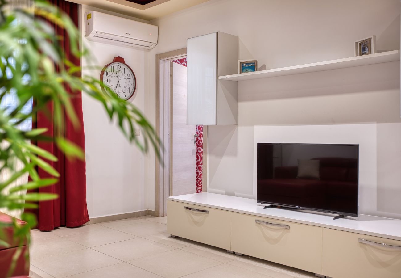 Apartment in Sliema - Modern 2 bedroom flat with yard in Sliema NBOR1-1