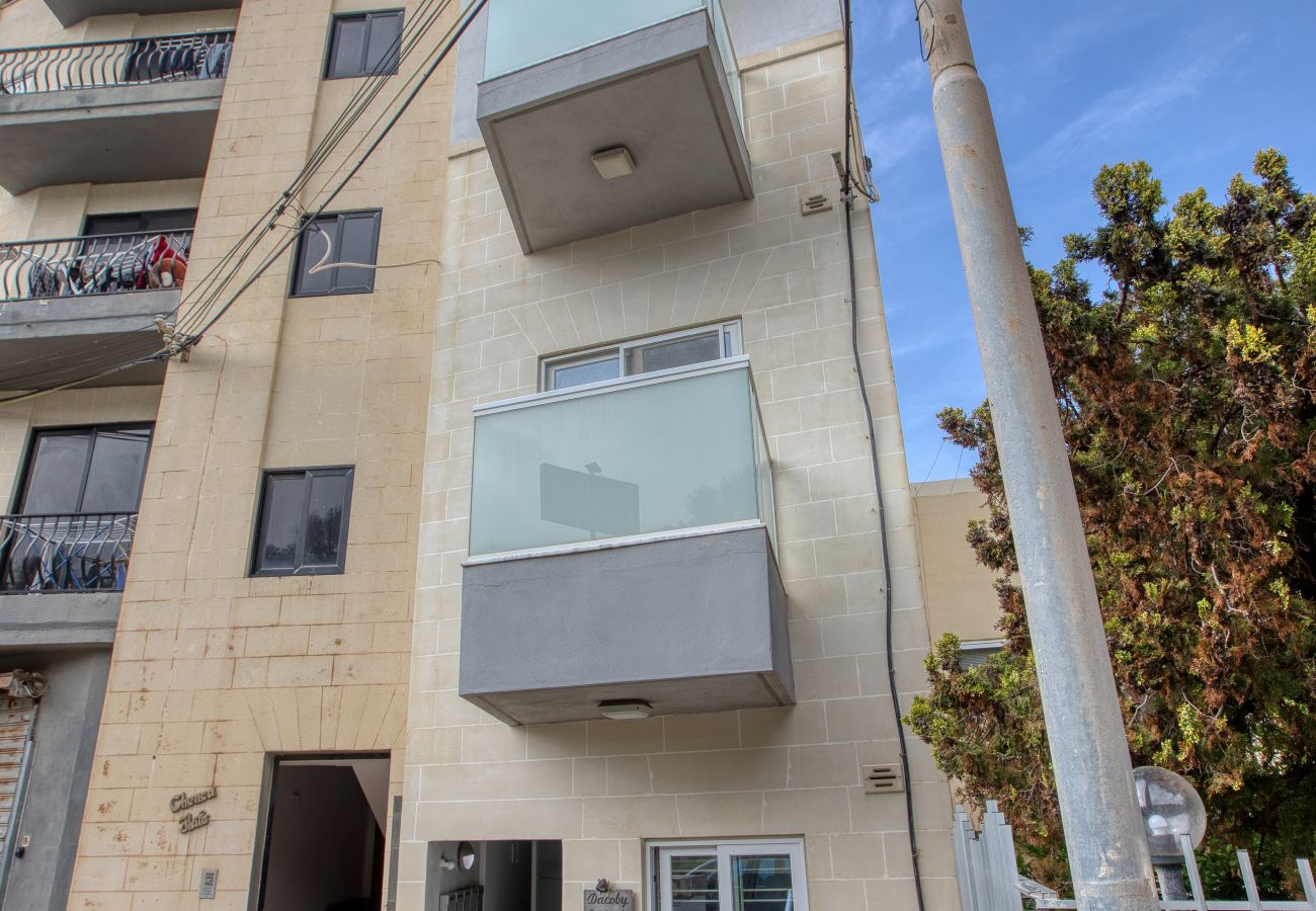 Apartment in St. Paul’s Bay - Modern 2 bedroom apartment, 2 balconies BZAR1-1