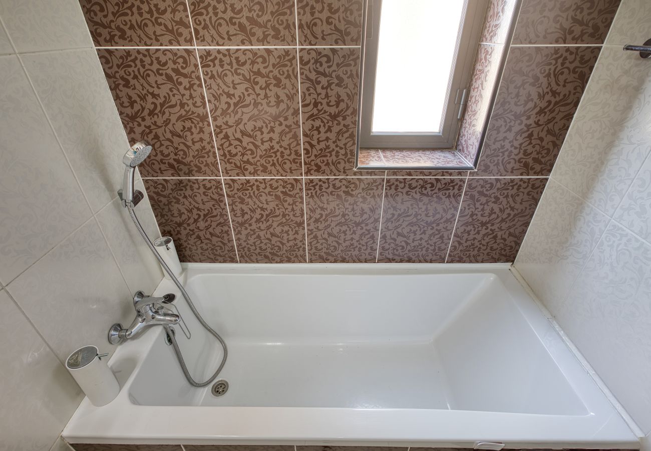 Apartment in Luqa - Charming 2 bedroom penthouse, sun terrace AAZZ1-1